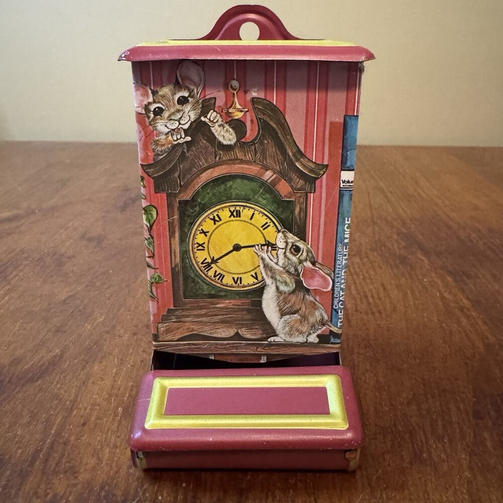 Jasco Red Matchstick Tin Metal Holder Box Striker Hickory Dickory Dock Mouse